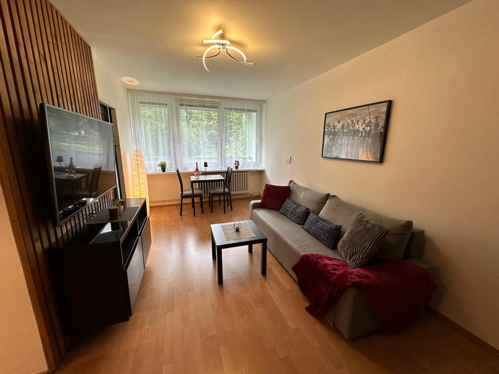 Cozy Near Centre Apartamento Praga