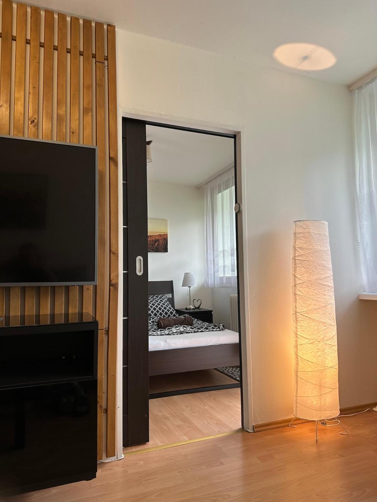 Cozy Near Centre Apartament Praga